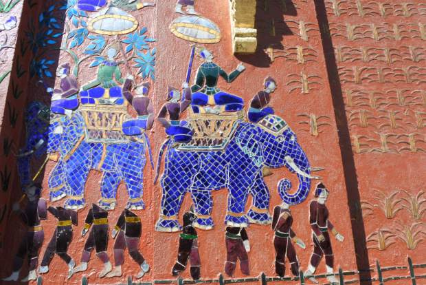 The incredible mosaics at Wat Xieng Thong